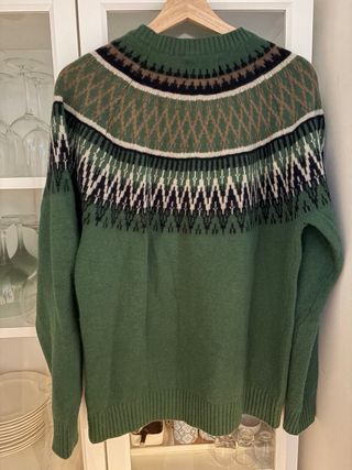 Jersey verde con estampado geométrico