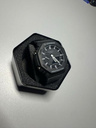 Casio G-Shock GA-2100 Índices Blancos