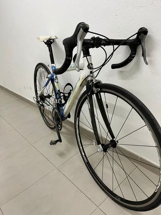 Bicicleta Carretera BH Aluminio