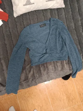 Top azul cruzado manga larga