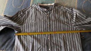 Camisa Kiabi rayas blancas y azules