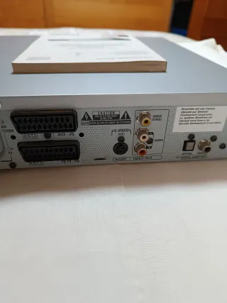 Grabador reproductor Philips DVDR 3330 H