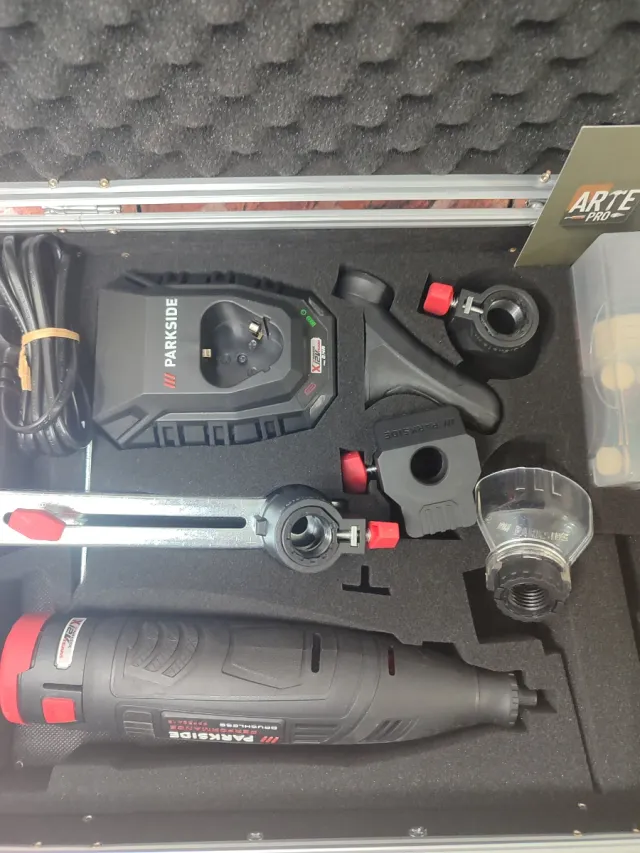 Lijadora Parkside Performance+batería+cargador