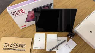 Lenovo Tab P12 con Tab Pen Plus