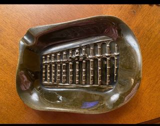 Cenicero Cerámico Acueducto Gil Vargas