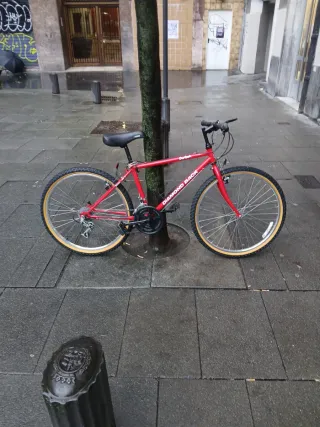 Bicicleta MTB Diamond Back Roja