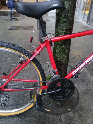 Bicicleta MTB Diamond Back Roja