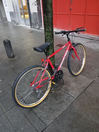 Bicicleta MTB Diamond Back Roja