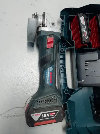 Taladro y Radial Bosch 18V