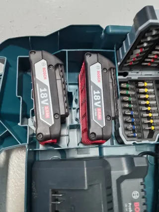 Taladro y Radial Bosch 18V