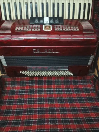 Acordeón Rojo Vintage