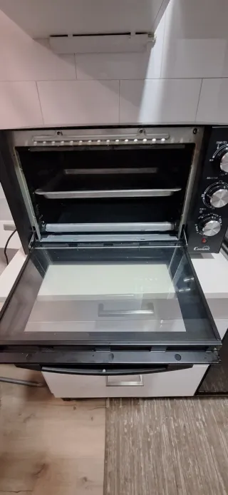 Horno Eléctrico Compacto Negro