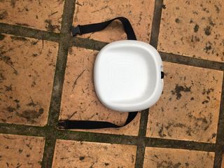 Alzador de mesa para bebé baby bjorn