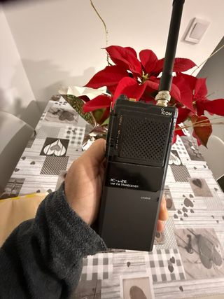 ICOM IC-μ2E VHF FM Transceiver