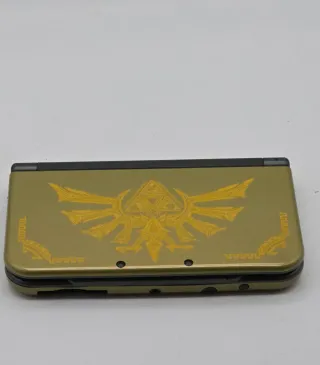 New 3ds XL Schermo IPS a tema Hyrule con giochi