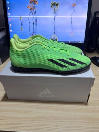 Botas De Fútbol Multitacos Adidas Para Adultos