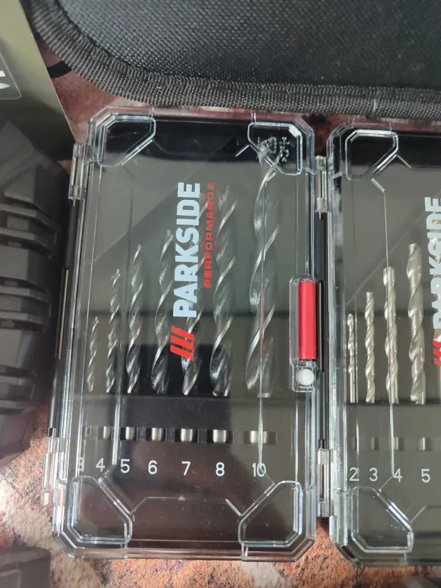 Set Taladro Parkside X12v con 2 baterías y cargado