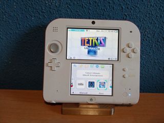 Nintendo 2DS + 12 Juegos