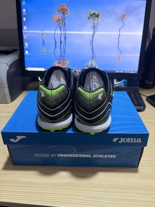 Botas Fútbol Multitacos Joma Águila