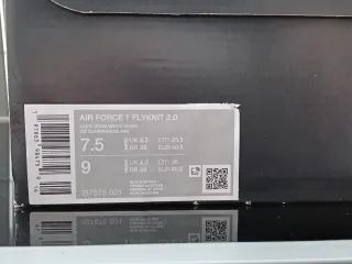 Nike Air Force 1 Flyknit 2.0