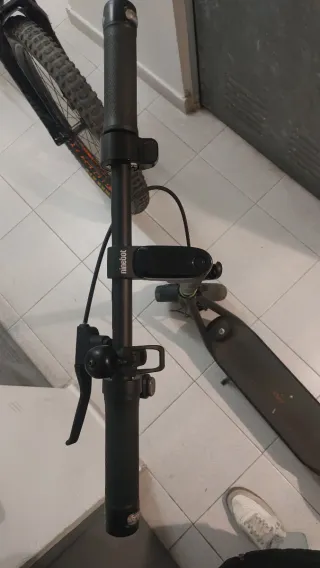 Patinete Eléctrico Ninebot Segway F2