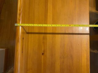 Cama juvenil de madera con escritorio