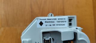 Placa Electrónica Lavadora Zanussi ZWG 3125