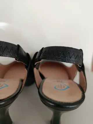 Zapatos de piel con tacón Desirée Total Flex Negro