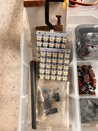 Lote electrónica Arduino, servos, LEDs