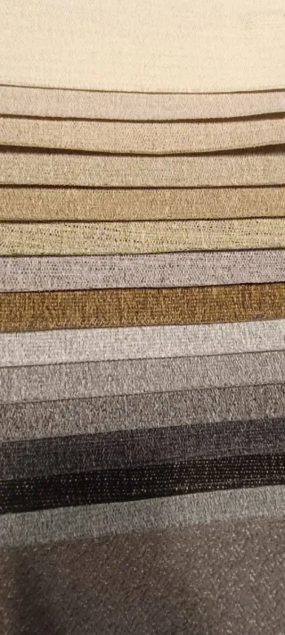 Retales de telas variadas