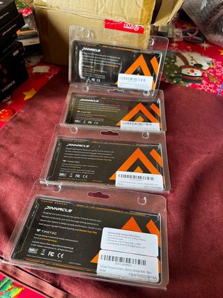 128GB RAM DDR4 Timetec Konduit RGB (4x32GB)