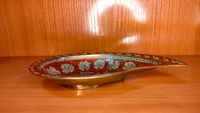 Ciotola portacenere in bronzo/ottone dipinto 640513971