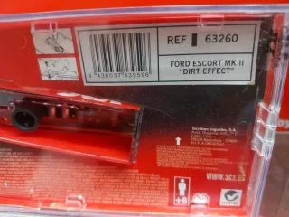 SCALEXTRIC FORD ESCORT MKII "DIRT EFFECT" NUEVO