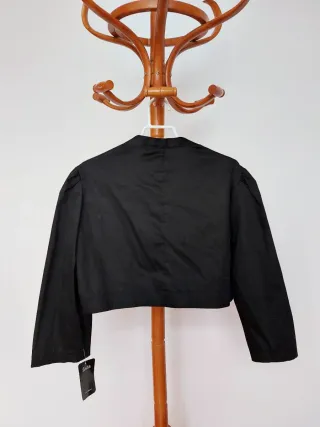 Chaqueta torera negra sin estrenar Talla 50