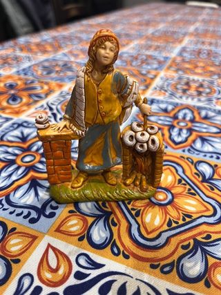 Personaggi presepe ceramica e plastica