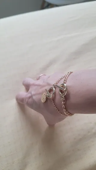 Juego 2 Pulseras Doradas