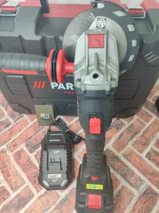 Amoladora Parkside + Batería 4Ah + Cargador