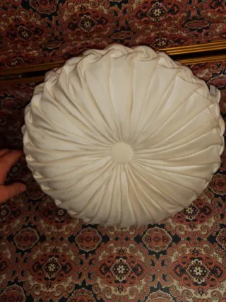 Cuscino rotondo decorativo in velluto