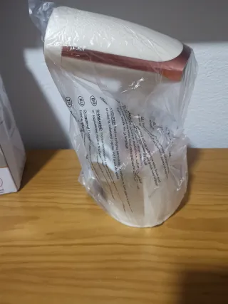 Plancha Vertical de Ropa Nueva