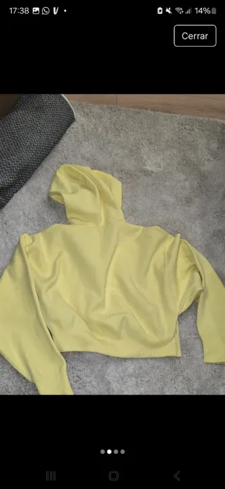 Sudadera corta Zara amarilla