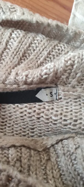 Maglioncino donna beige con collo alto