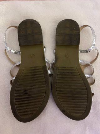Sandalias Mariamare Plateadas Talla 35 nuevas