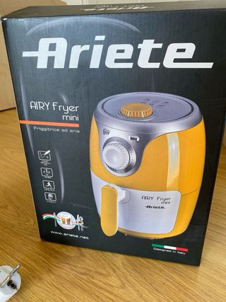 Friggitrice ad aria Ariete nuova