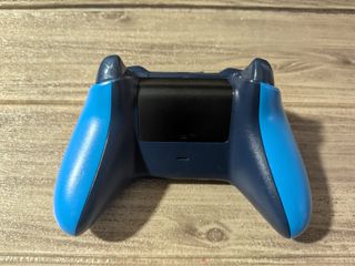 Xbox One Controller 1708 • Bluetooth • Funziona