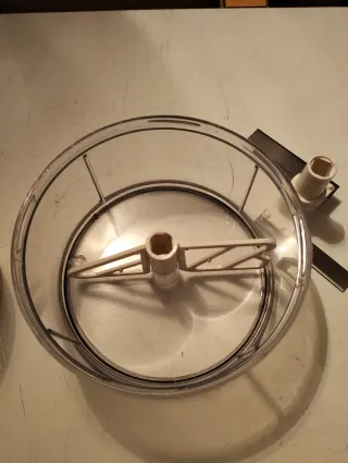 Ralador/Espremedor Manual Frutas e Legumes