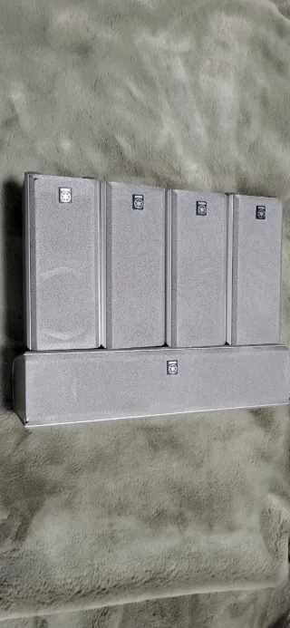 5 Altavoces Home Cinema Yamaha NX-E130