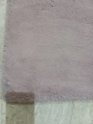 Alfombra rosa palo suave