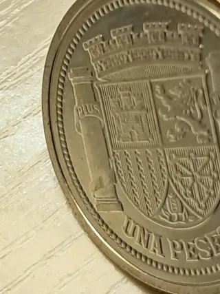 Moneda Una Peseta España 1933