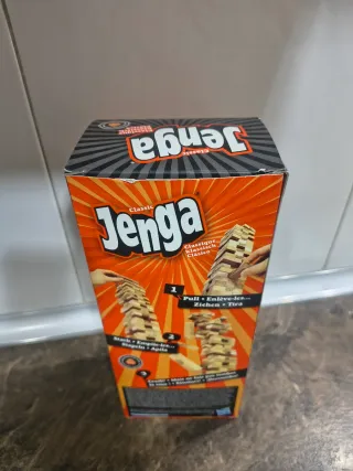 Juego de mesa Jenga Classic. Nuevo. Caja original