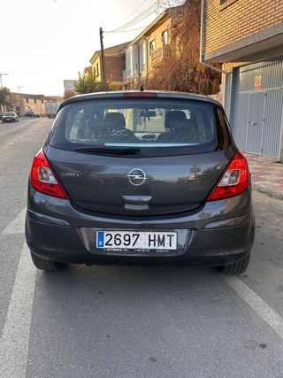 Opel Corsa 2013 etiqueta C